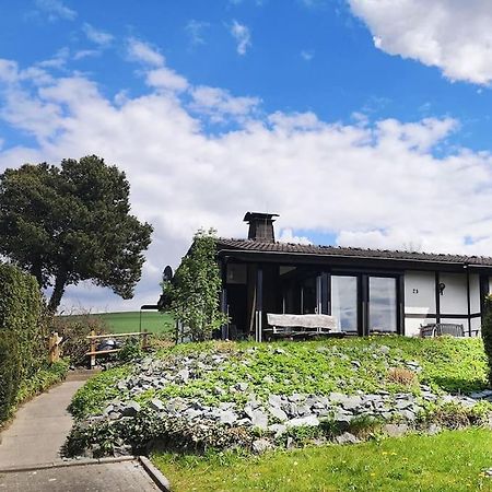 משדה Ferienhaus Lena Im Sauerland Direkt Am Hennesee מראה חיצוני תמונה