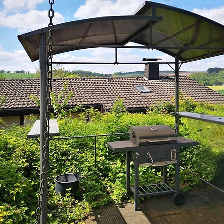 משדה Ferienhaus Lena Im Sauerland Direkt Am Hennesee מראה חיצוני תמונה