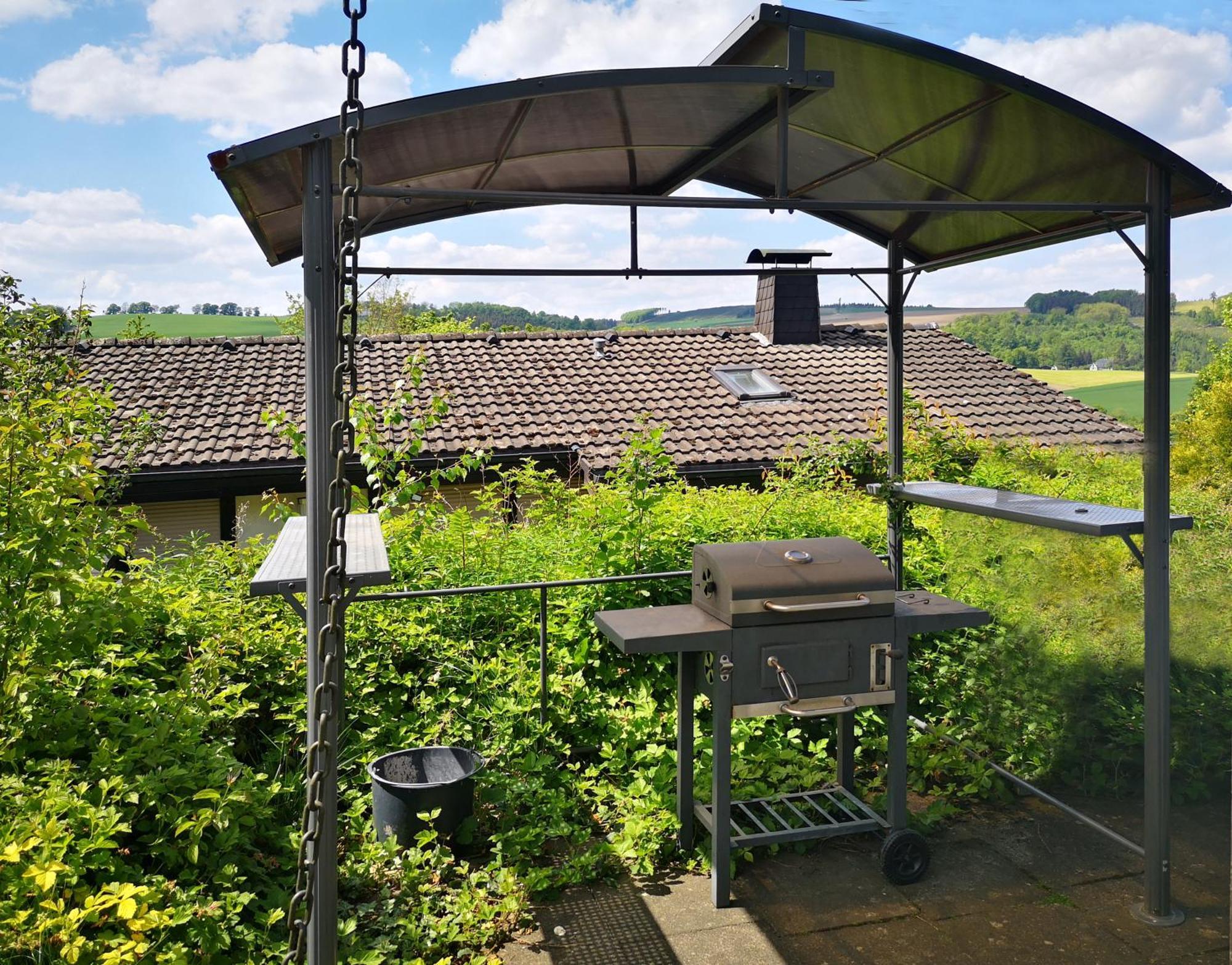משדה Ferienhaus Lena Im Sauerland Direkt Am Hennesee מראה חיצוני תמונה